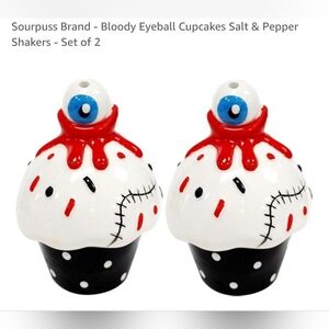Sourpuss Red and White Eyeball Cupcake Shakers